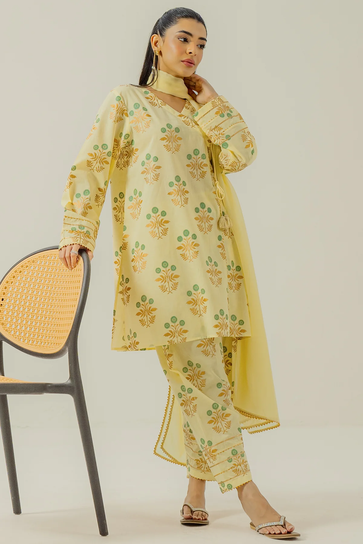 E07192-YL0-1_1800x1800 Sunshine 3 piece